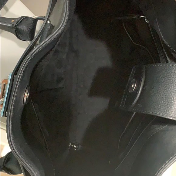 Michael Kors Hamilton Purse - Picture 4 of 9